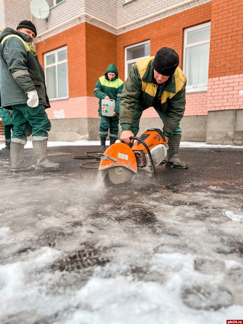 В Пскове готовятся к подаче отопления на Завеличье : Псковская Лента  Новостей / ПЛН