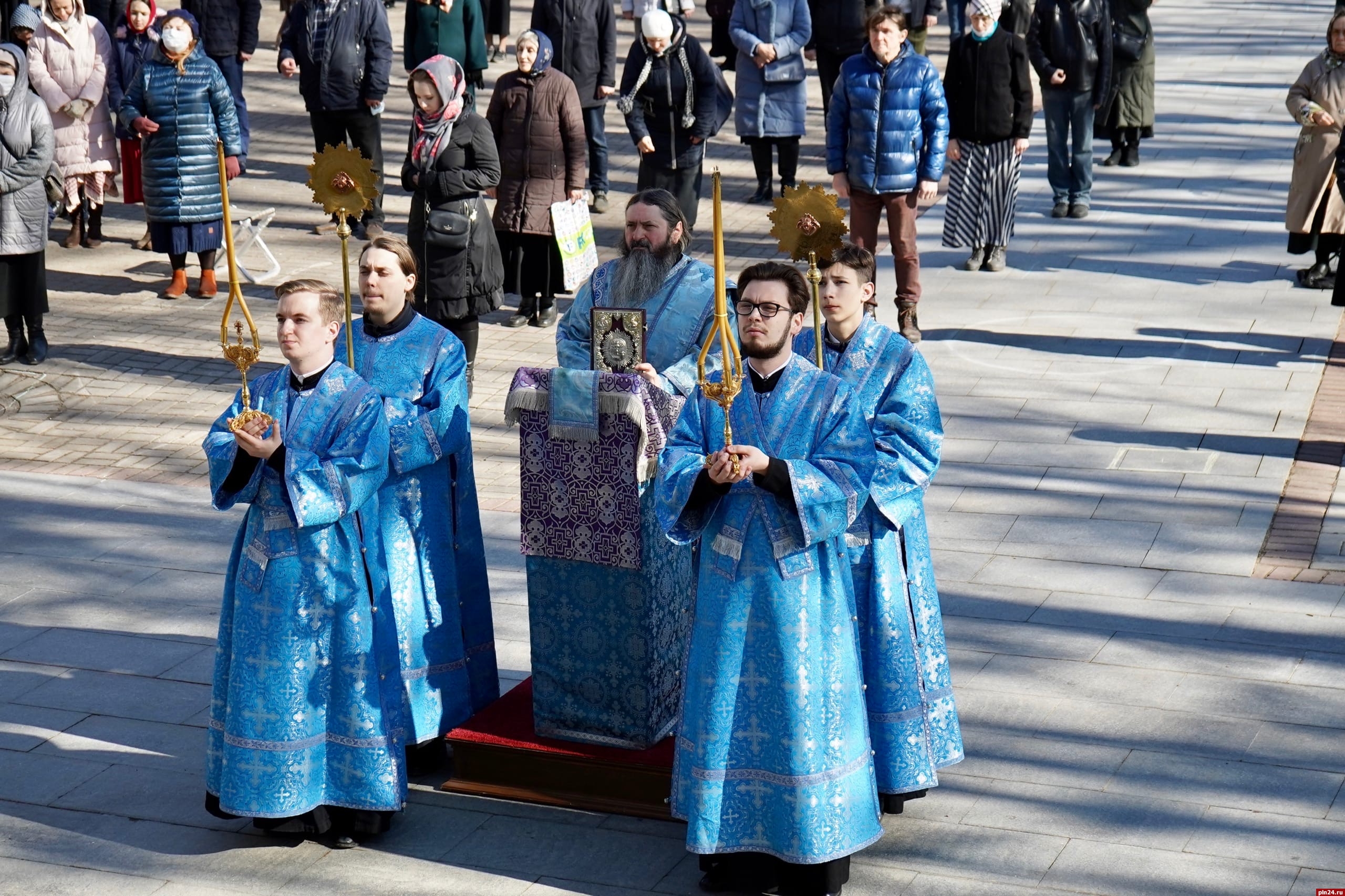Благовещение Пресвятой Богородицы в Псково Печерском монастыре