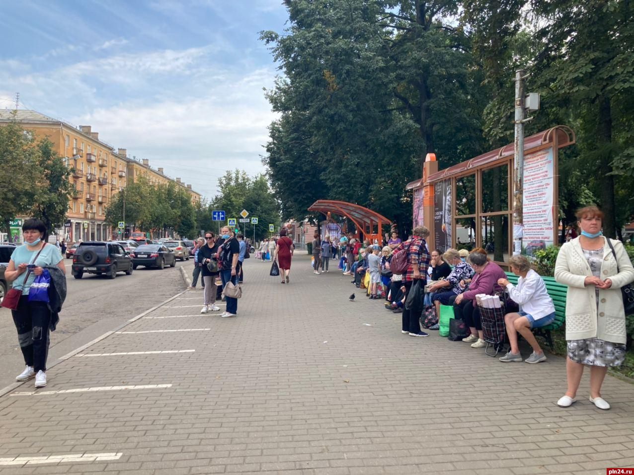 Водители маршруток бастуют в Великих Луках : Псковская Лента Новостей / ПЛН