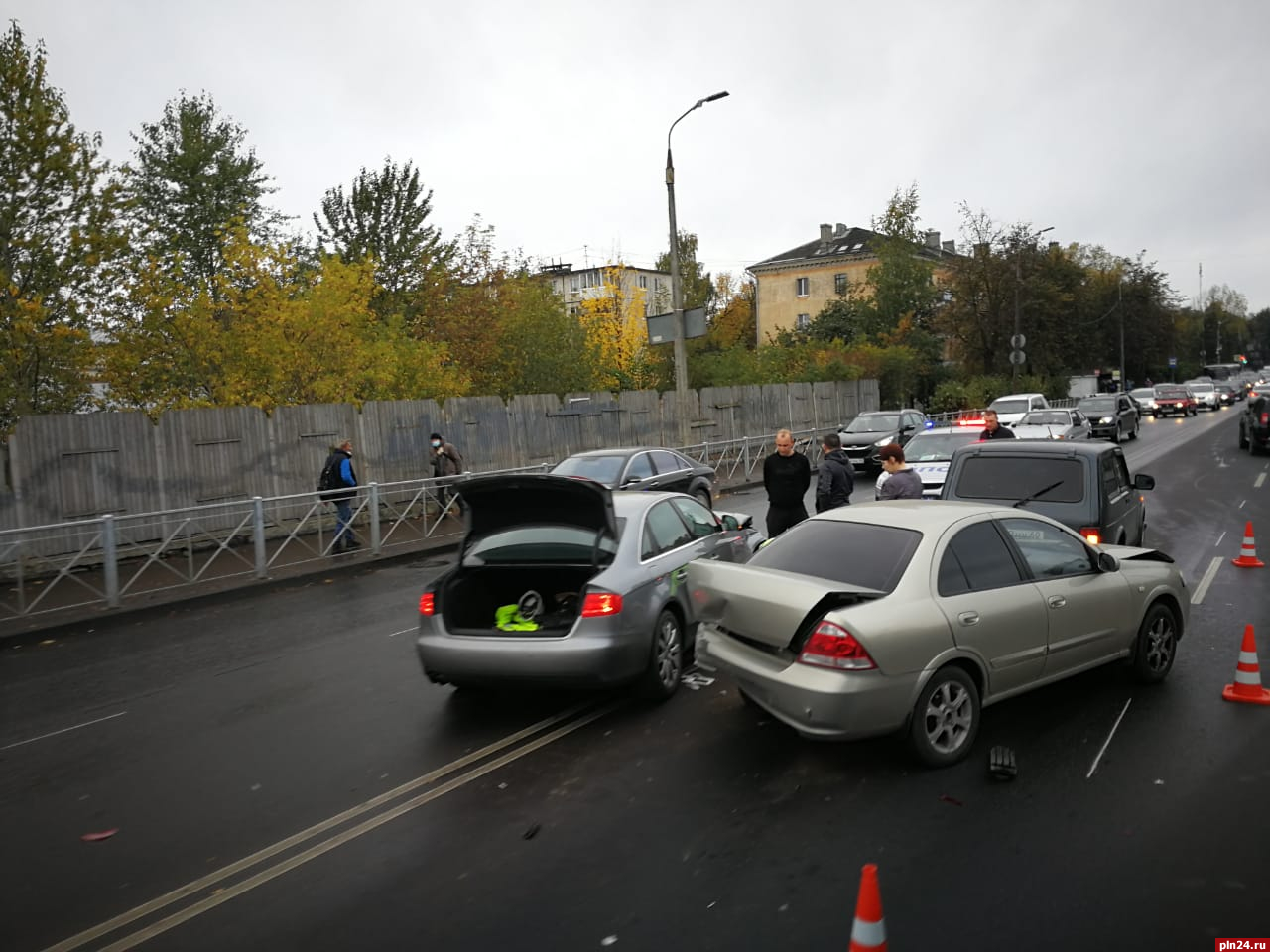 В тройном ДТП на Рижском проспекте в Пскове никто не пострадал : Псковская  Лента Новостей / ПЛН