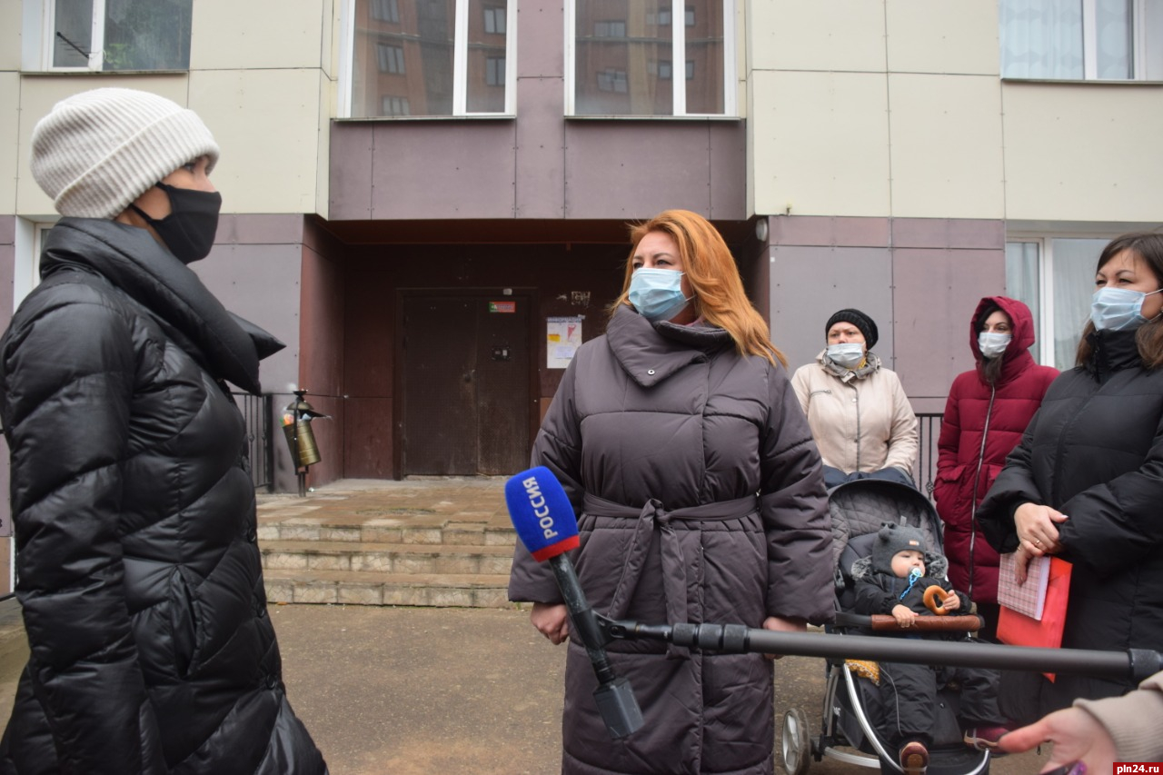 В Пскове в пострадавшем от незаконных врезок доме возобновлена подача  отопления : Псковская Лента Новостей / ПЛН