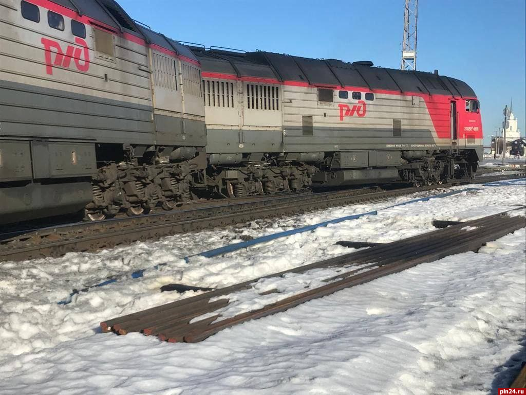 Прокуратура начала проверку после схода подвижного состава с рельсов в Дно  : Псковская Лента Новостей / ПЛН