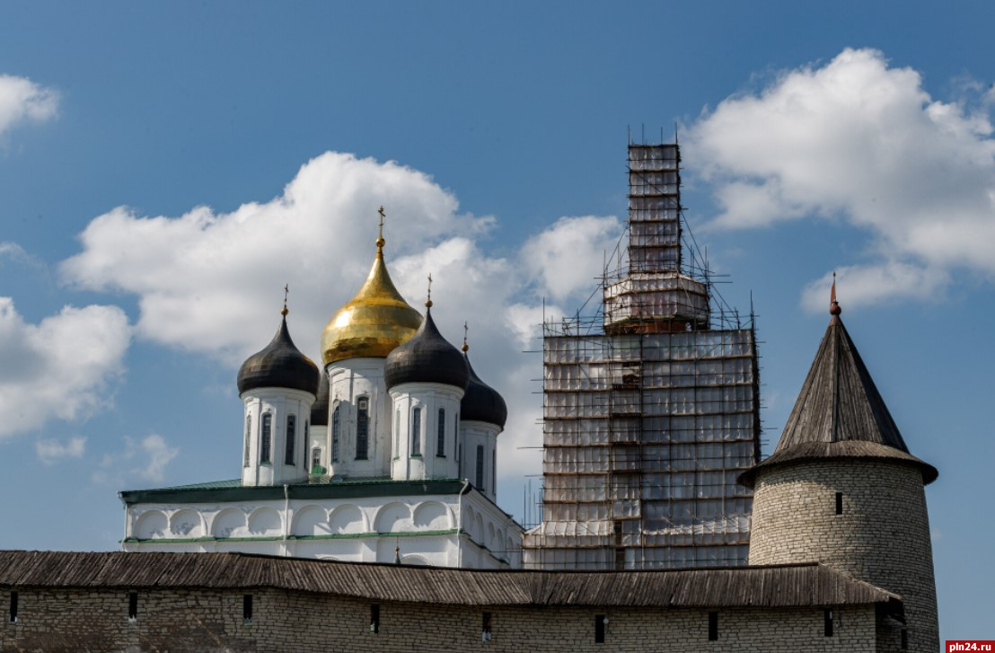 Реставрацию колокольни Троицкого собора в Пскове планируют завершить в  декабре 2023 года : Псковская Лента Новостей / ПЛН