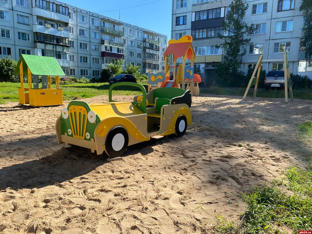 Тротуары появятся на улице Ижорского Батальона в Пскове : Псковская Лента  Новостей / ПЛН