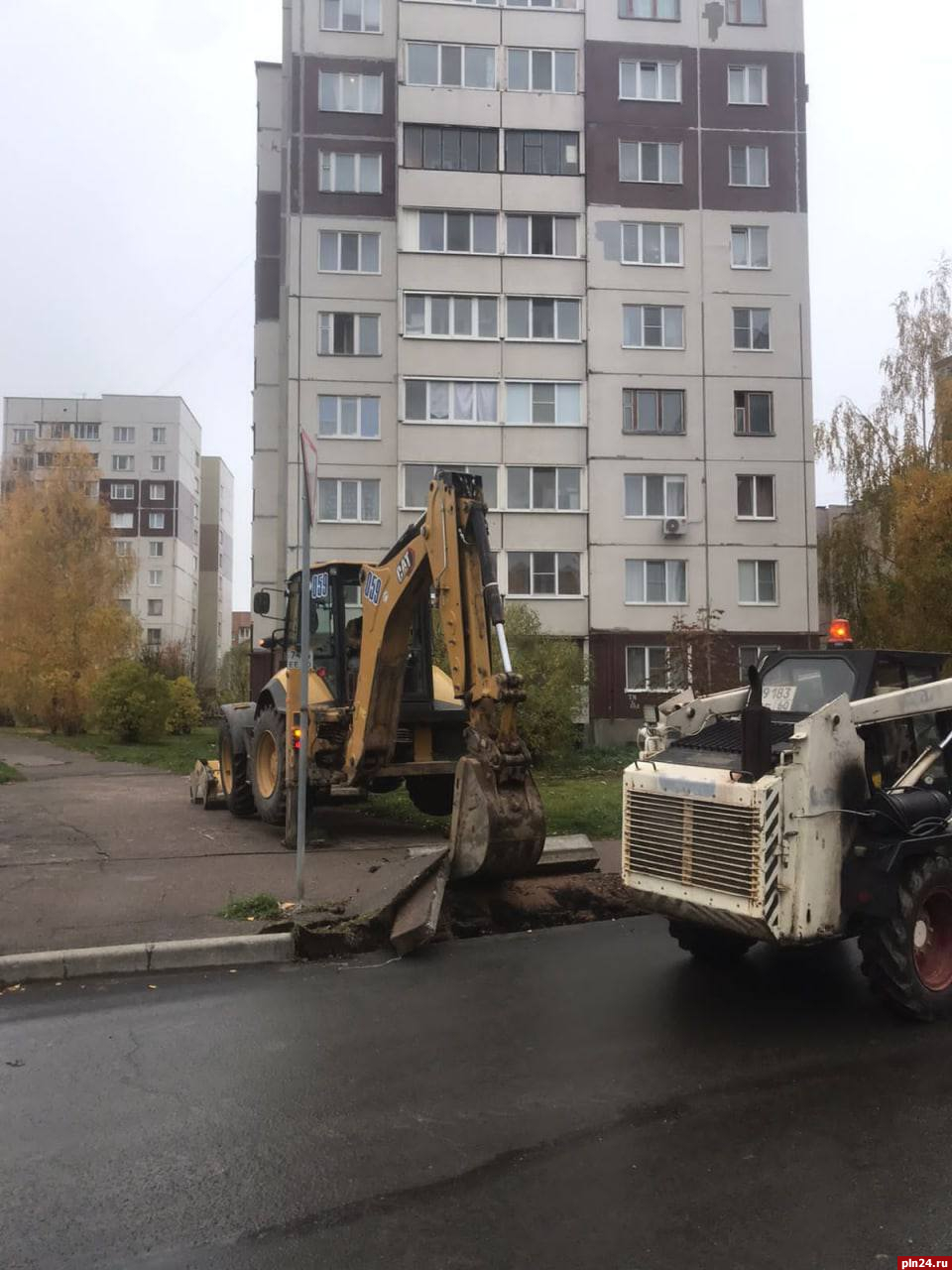 Понижением бортовых камней занялись в Пскове : Псковская Лента Новостей /  ПЛН