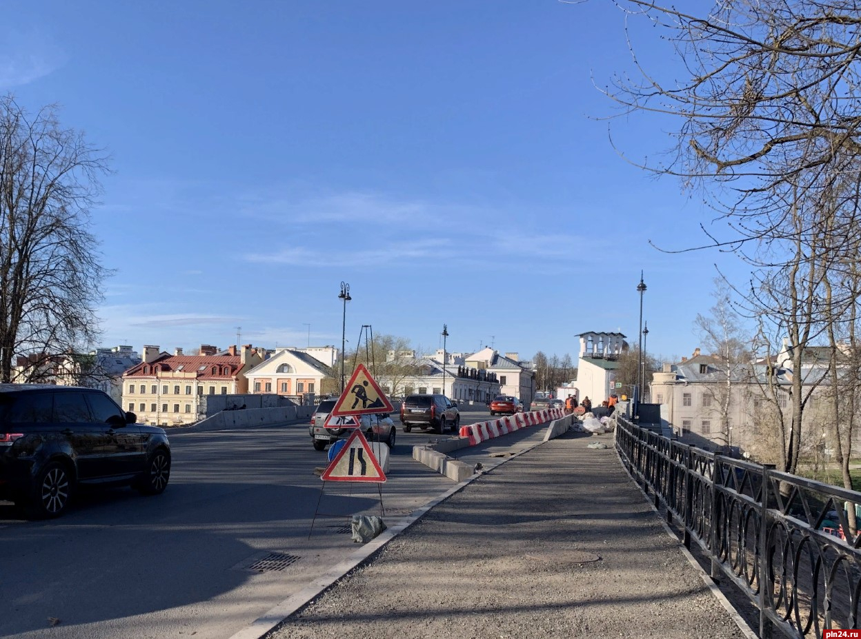 Перечень оставшихся работ по ремонту Троицкого моста перечислили в дорожном  комитете : Псковская Лента Новостей / ПЛН