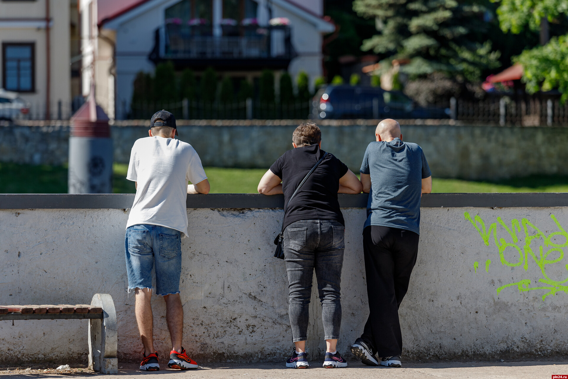 Мужчины в Пскове чаще рассчитывают в старости жить на пенсию — опрос :  Псковская Лента Новостей / ПЛН