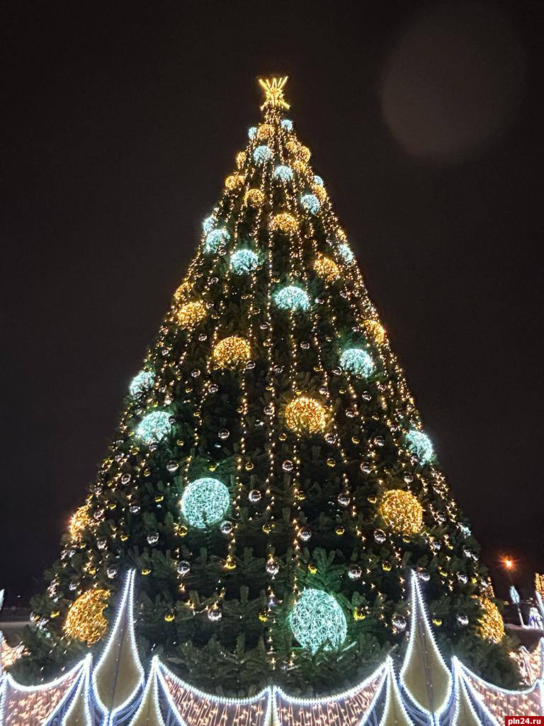 Главная елка страны где будет стоять в Москве, чем украсят и как добраться