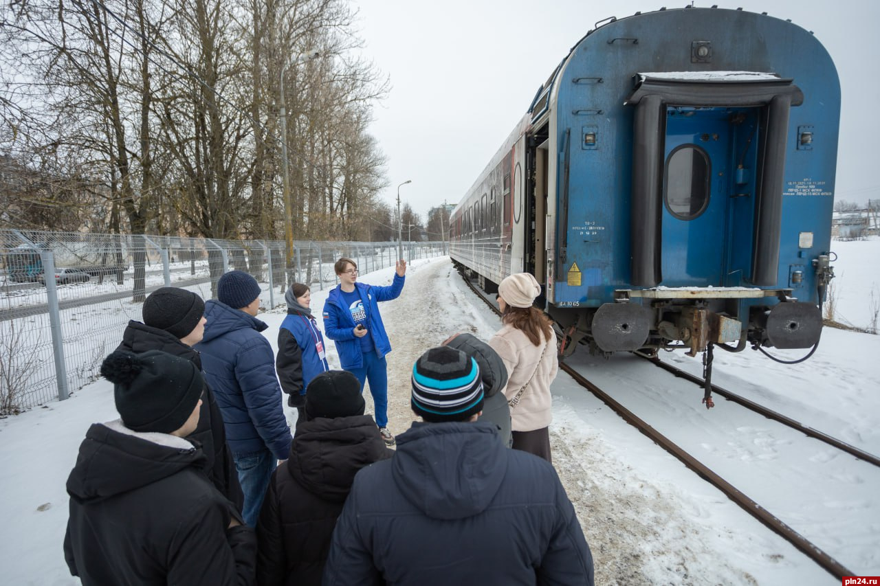 Поезд Победы» принимает первых посетителей в Пскове : Псковская Лента  Новостей / ПЛН