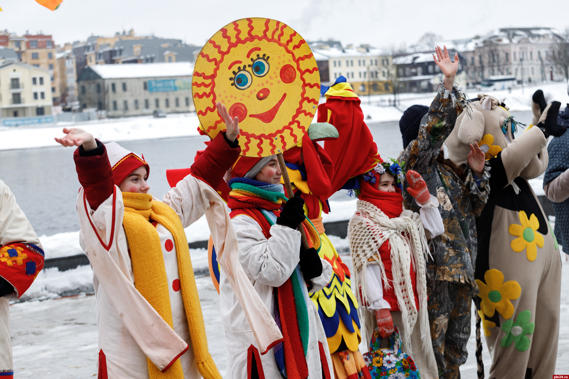 Романтический секс в честь 8 Марта с любимой девушкой