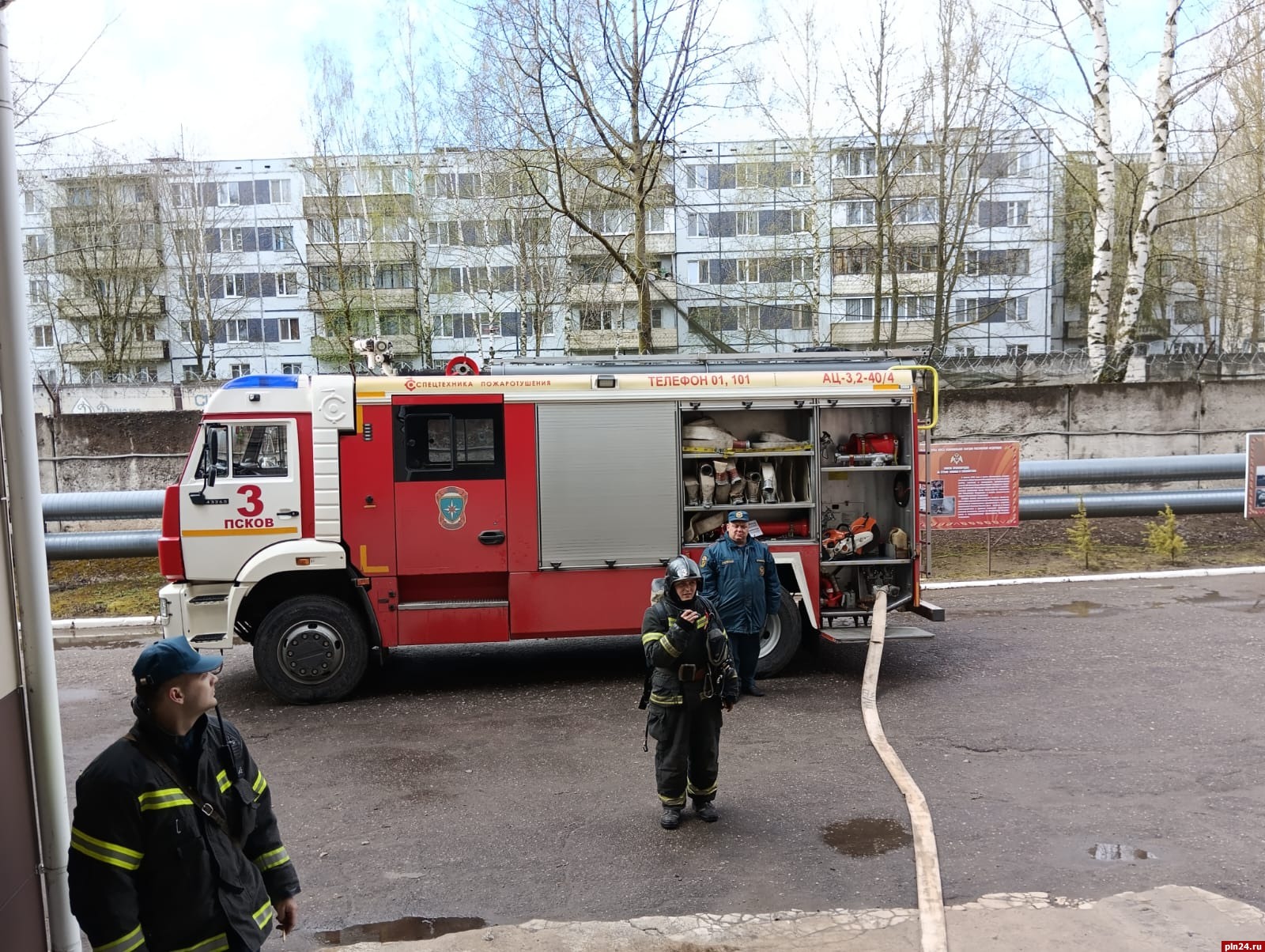 Готовность к действиям при пожаре проверили псковские росгвардейцы :  Псковская Лента Новостей / ПЛН