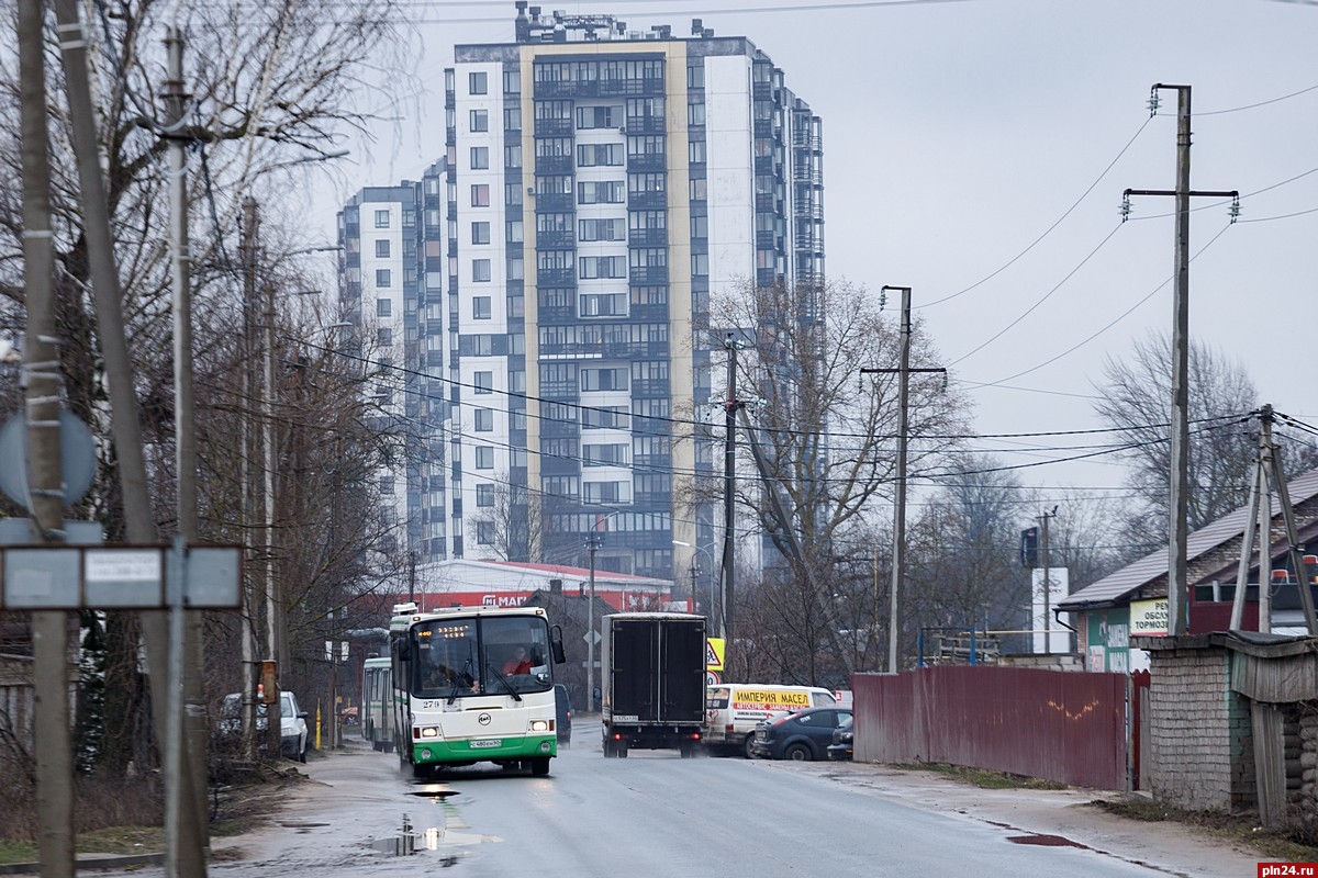 На улице Технической в Пскове в ближайшее время будет решен вопрос ливневой  канализации : Псковская Лента Новостей / ПЛН