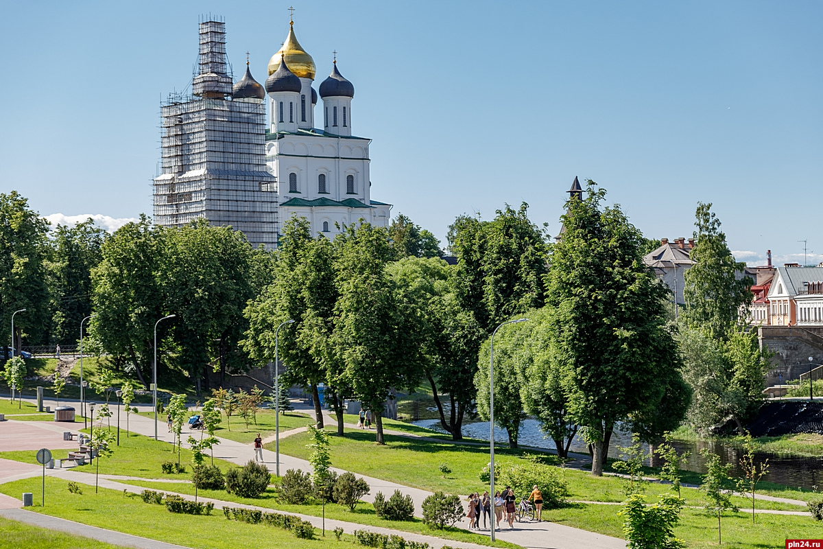 Жара в Пскове. ФОТОРЕПОРТАЖ : Псковская Лента Новостей / ПЛН