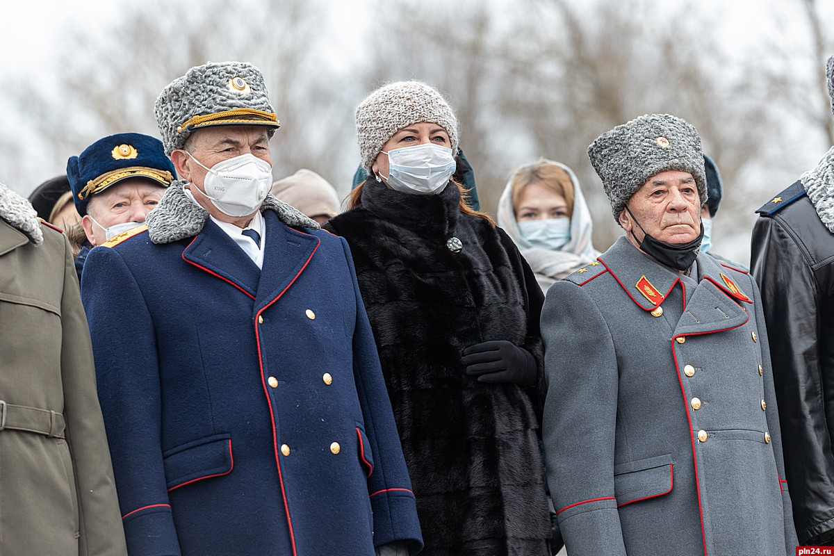 Войска пскова. Парад 23 февраля в Пскове. Парад на 23. Прохождение парада во Пскове сегодня на 23 февраля.