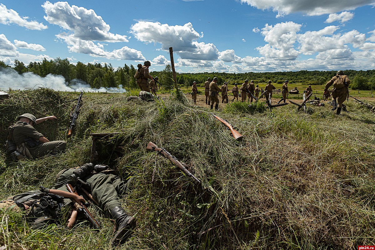 Июль сражения. Военное поле. Реконструкция в Псковской области. Прорыв линии пантера. Линия Сталина Островский район.