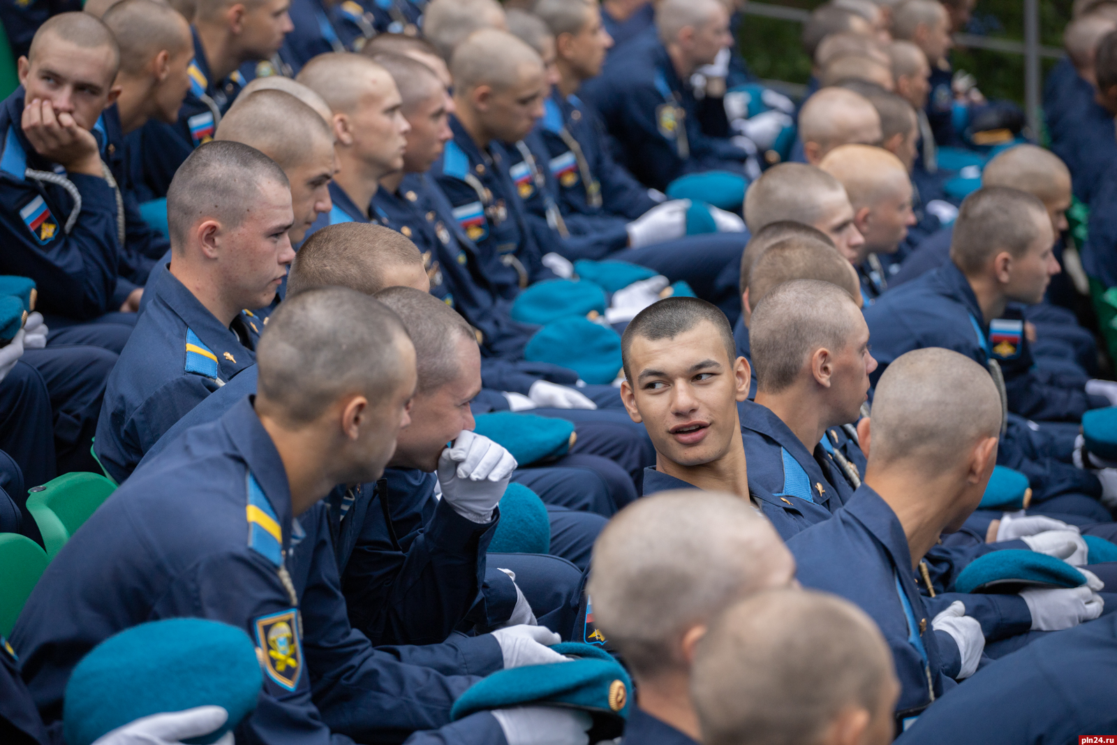 Псков десантники. Псков ВДВ 2 августа. Псков парад 2 августа 2022. Псков 2 августа 2022. ВДВ Псков 2022.