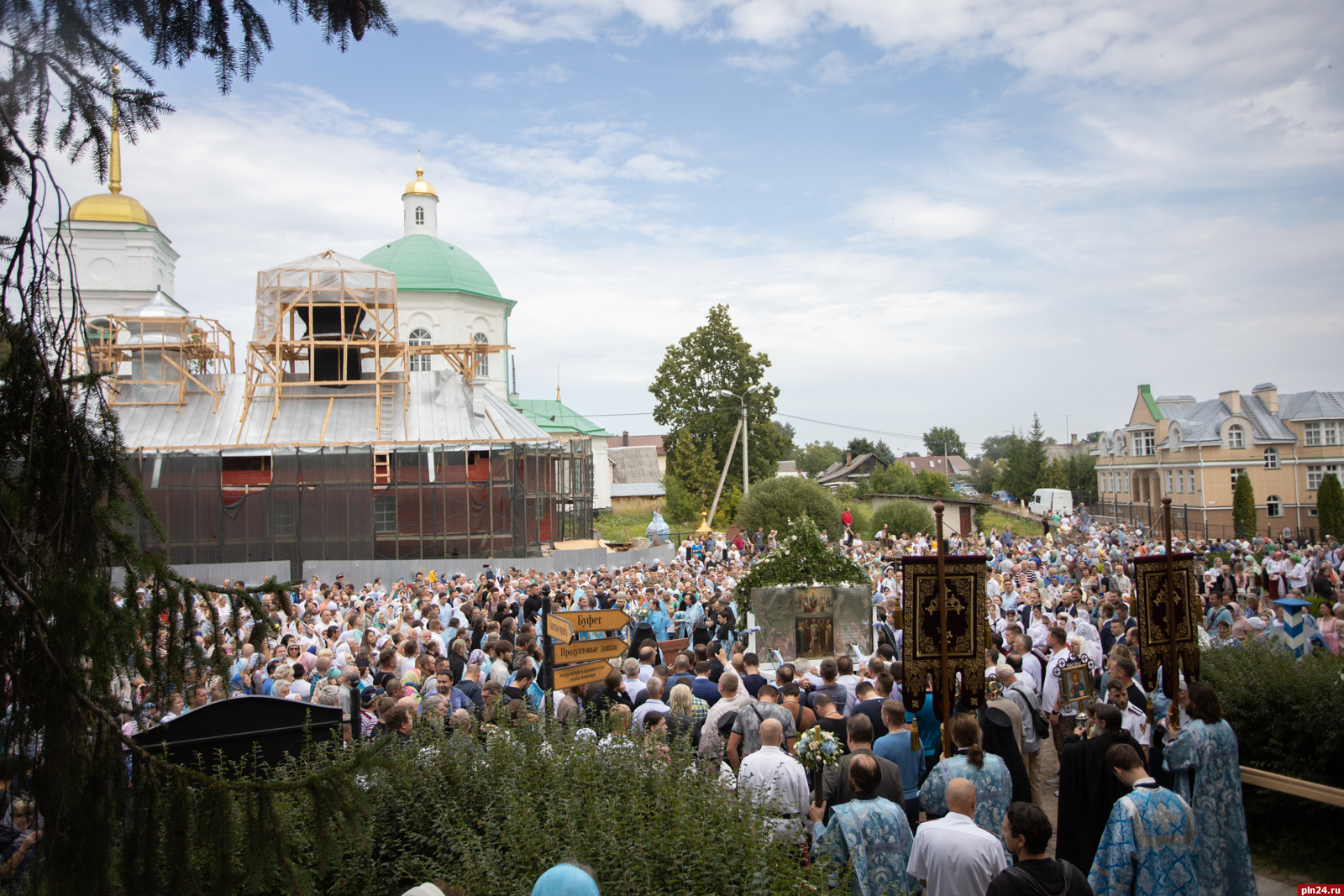 Псково-Печерский монастырь Успение Богородицы 2022