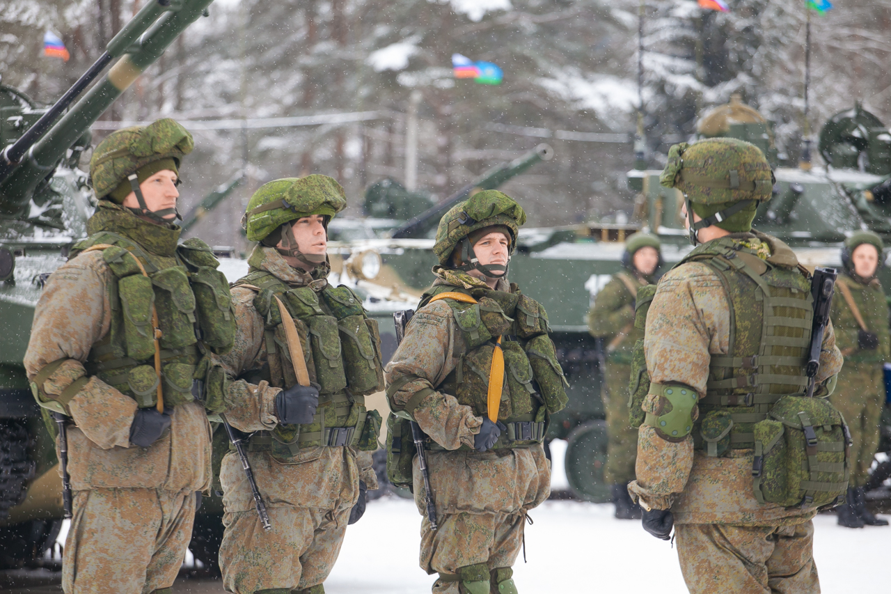 76 военнослужащих. Военная техника Псков. Танковый батальон Псковской десантно-штурмовой дивизии. 2 Батальон ВДВ Псков. Псков 76 дивизия 23 февраля.