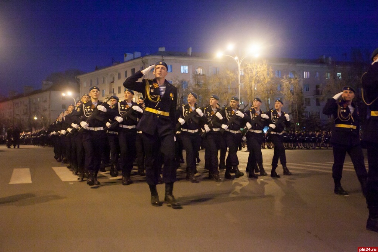 Парад Победы Псков