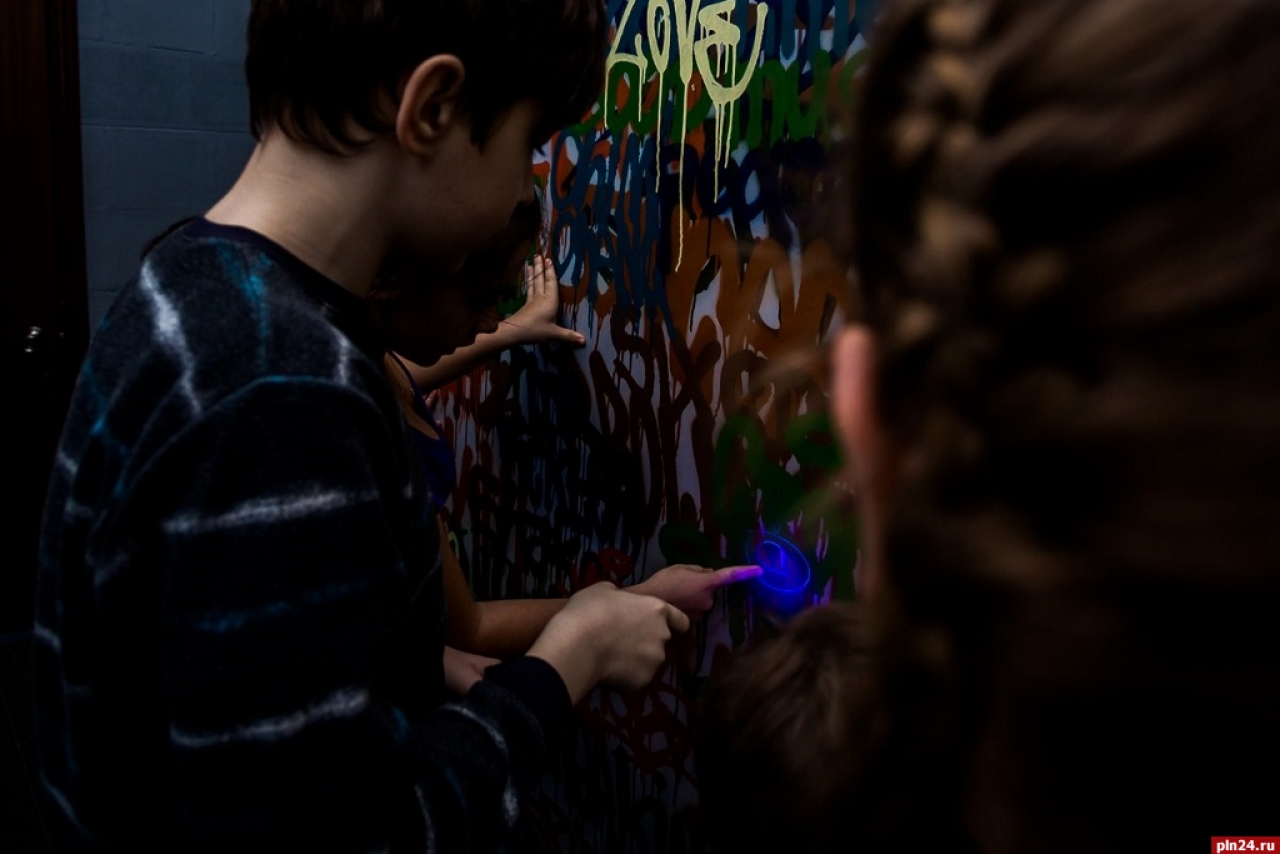 макаренко 29 старый оскол квест комната. кабинет ученого физика. квест машина старый. машина времени квест архангельск. квест машина времени казань.